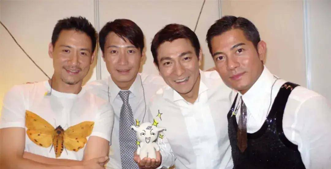 原创对比昔日男神过去vs现在谁越老越有味