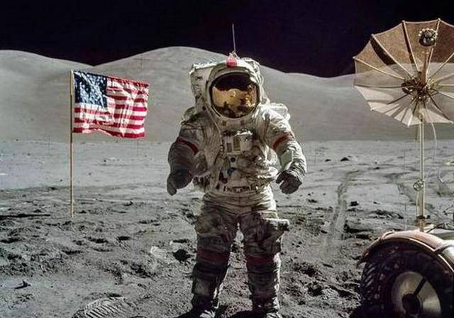 12名登月宇航员都得了怪病，美国几十年不敢登月的真相是什么？