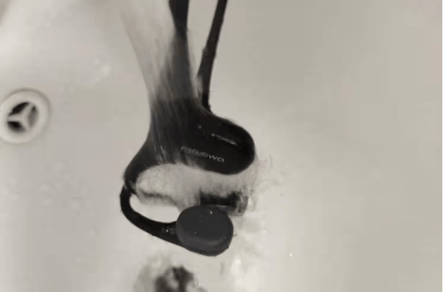 韶音运动耳机值得入手吗?南卡、韶音、墨觉骨传导耳机真人实测