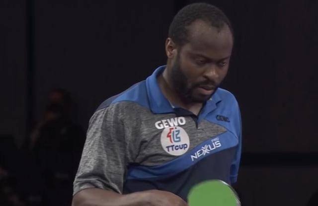 第一局,莫雷加德开局不错,阿鲁纳发力追上并且7-5反超,莫雷加德连得3