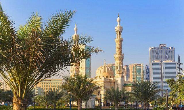 全球最奇特飞地之一,大的里面套着个小的,一边欢喜一边发愁_阿曼_马德