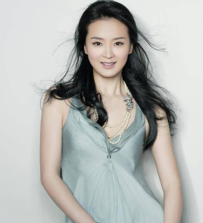 原创北京富豪王志才紫禁城边有豪宅娶晴格格为妻却移民海外