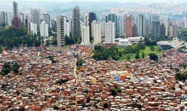 在印度也有一些工业十分发达的城市,比如孟买.