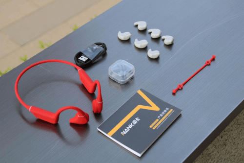 水下蓝牙耳机哪款体验好?精选四款2024年最受欢迎的水下蓝牙耳机