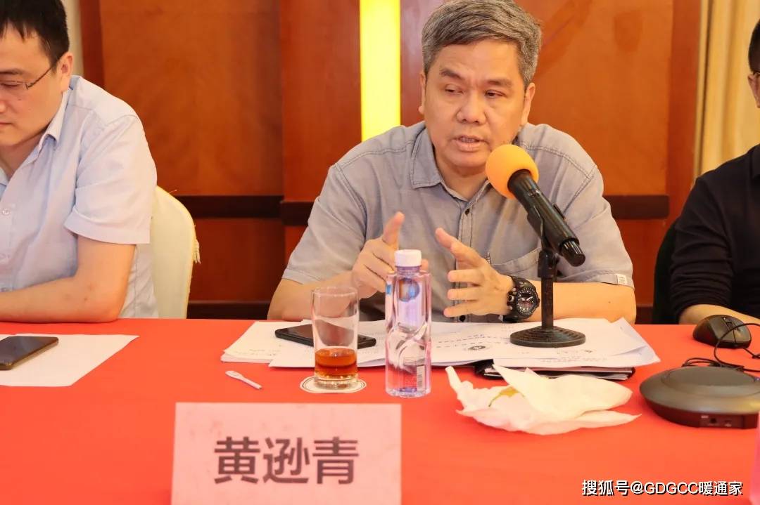 黄逊青罗战东嵇永飞严世敏刘治田闫小勤谢威张全林时雨泽杨春罗涛胡朋