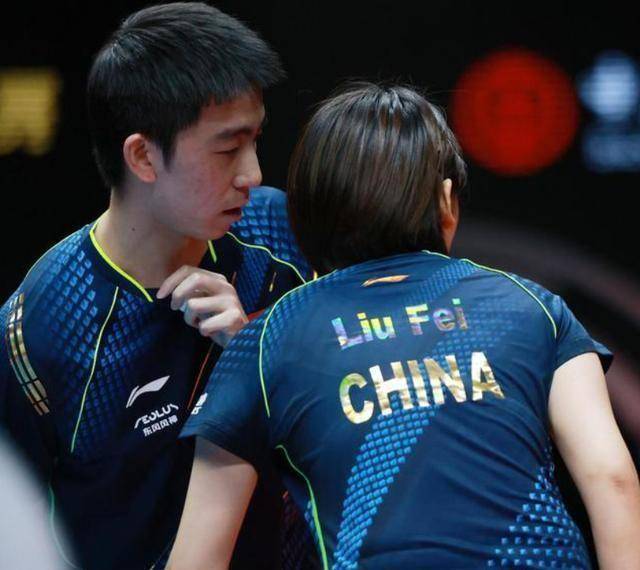 原创42首个冠军出炉国乒双削组合一黑到底夺冠周雨陈幸同亚军