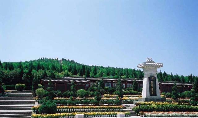 原创秦始皇陵千百年来无人敢盗它是谁设计的