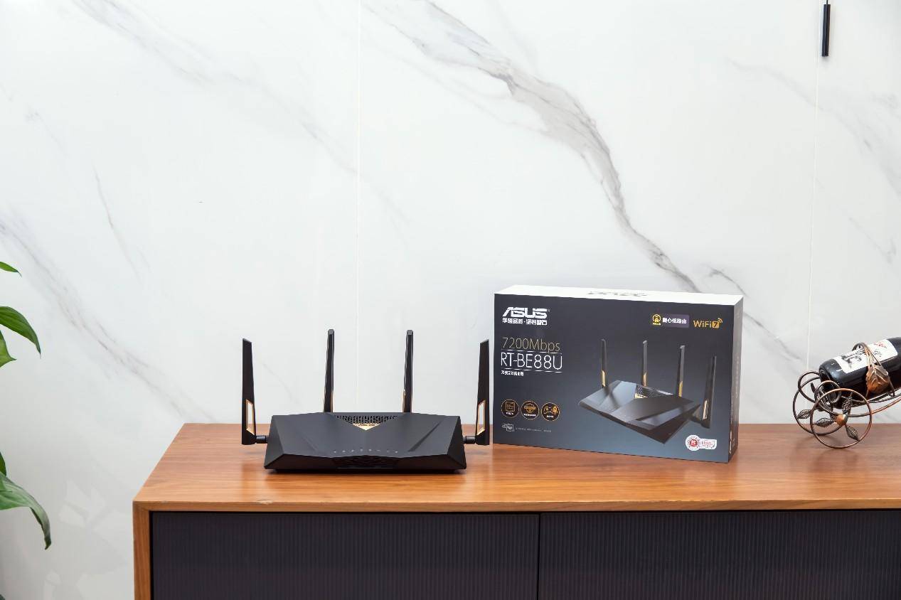 双万兆wifi7ai路由华硕be88u新品美图