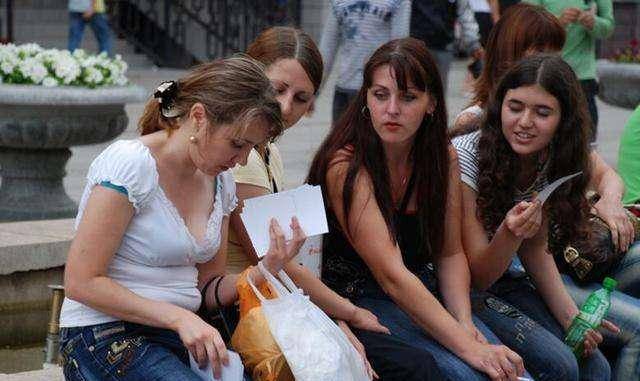 俄罗斯为什么人口少不仅因为缺少男人还有一点鲜为人知