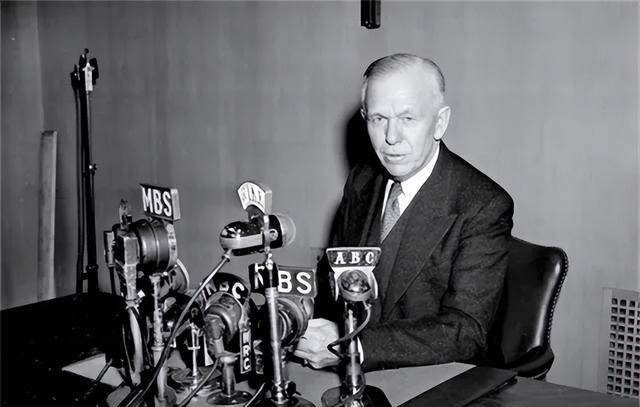 马歇尔将军罗斯福离不开他麦克阿瑟没脾气