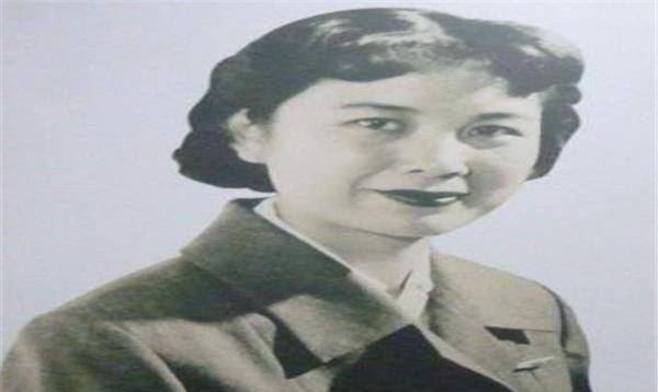 原创她怀孕后找男友复合遭拒这时前男友站出来表示愿意与其成婚