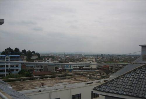 90年代发生的云南平远街事件,出动2000名武警,缴获一个团的武器_毒品_