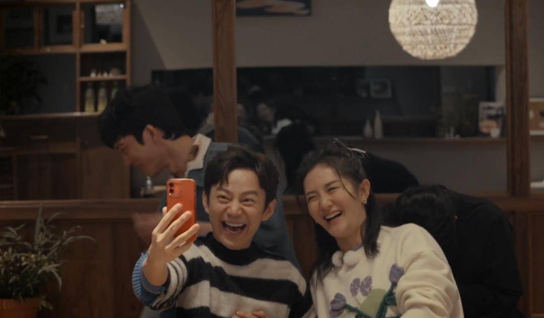 原创何炅谢娜合体笑到皱纹满脸井柏然大流鼻涕这画面是能播的