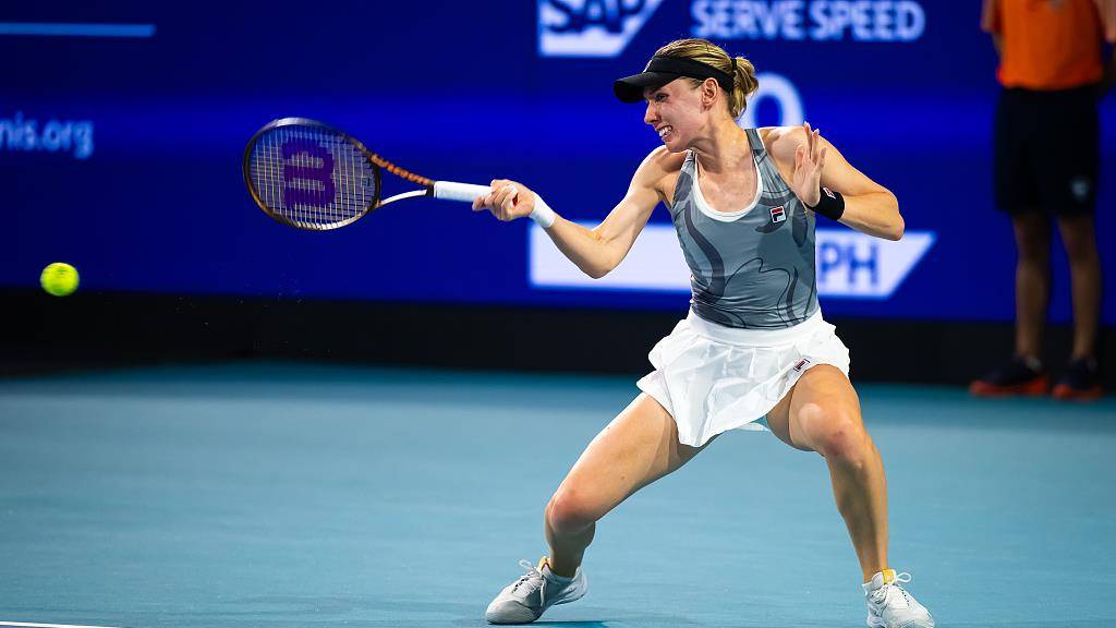 女单最强铺路工产生柯林斯横扫巨人高手生涯首进大师赛决赛