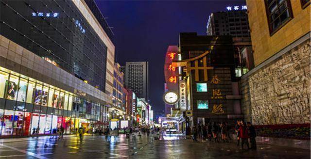 上海外滩_西安_欢乐世界