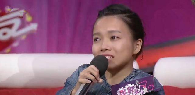 湖北的袖珍姑娘潘丽炫就是这样一个女孩儿,虽然身高