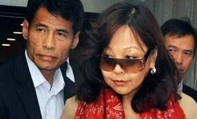 原创豪门儿媳李天颖为救夫斗悍匪婚变后得婆婆力挺接盘百亿资产