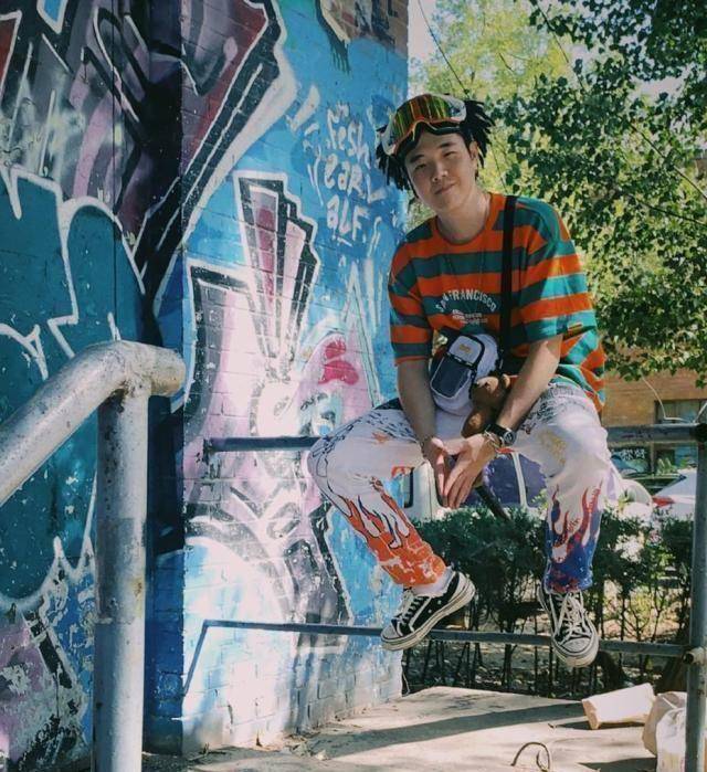 《有嘻哈》选手辉子发歌讽刺pgone,歌词直指夜宿门