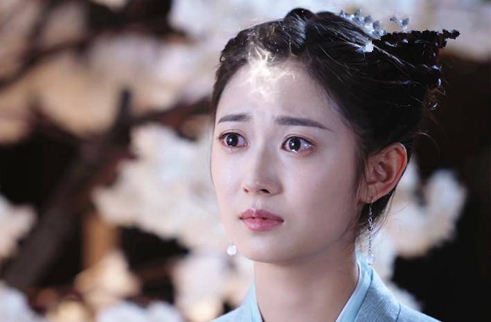 原创陈钰琪我恨你像根木头白瞎了这么美的一张脸