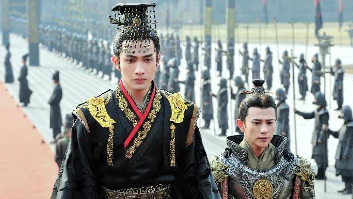 秦三世子子婴身世之谜,他到底是秦始皇的什么人呢?_赵高_儿子_胡亥