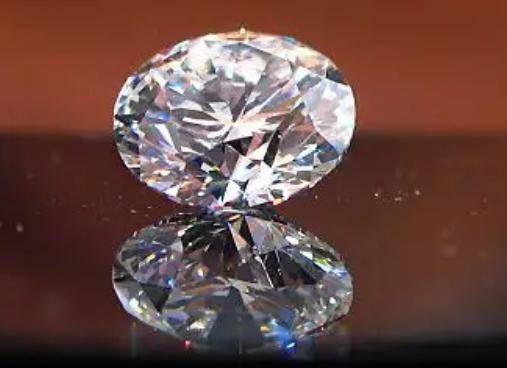 原创2009年33万裸钻被偷梁换柱店员坚称眼睛从未离开过钻石