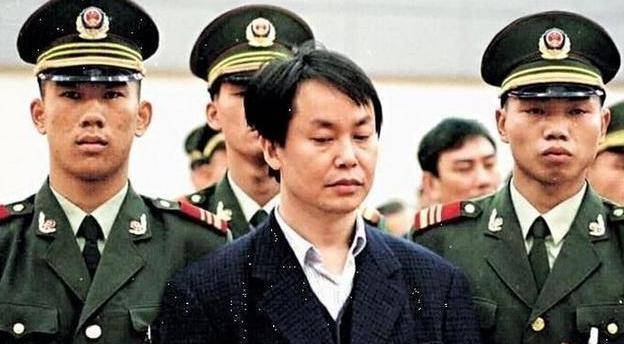 世纪悍匪张子强勒索李嘉诚10亿却栽在了赌王何鸿燊手里