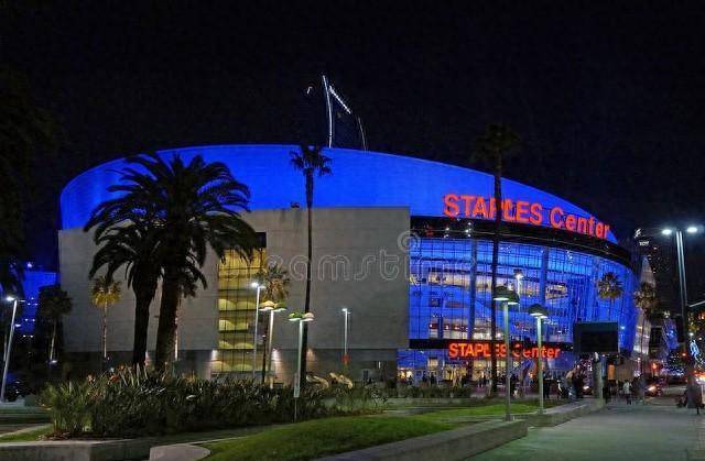 湖人和快船是一个主场吗