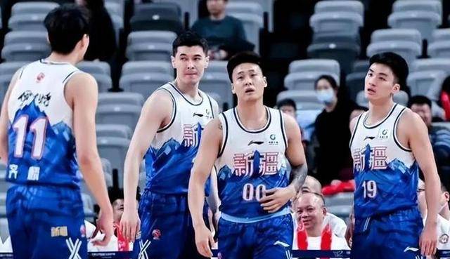 赛场纪律重要性凸显cba新疆男篮球员黄荣奇遭禁赛罚款