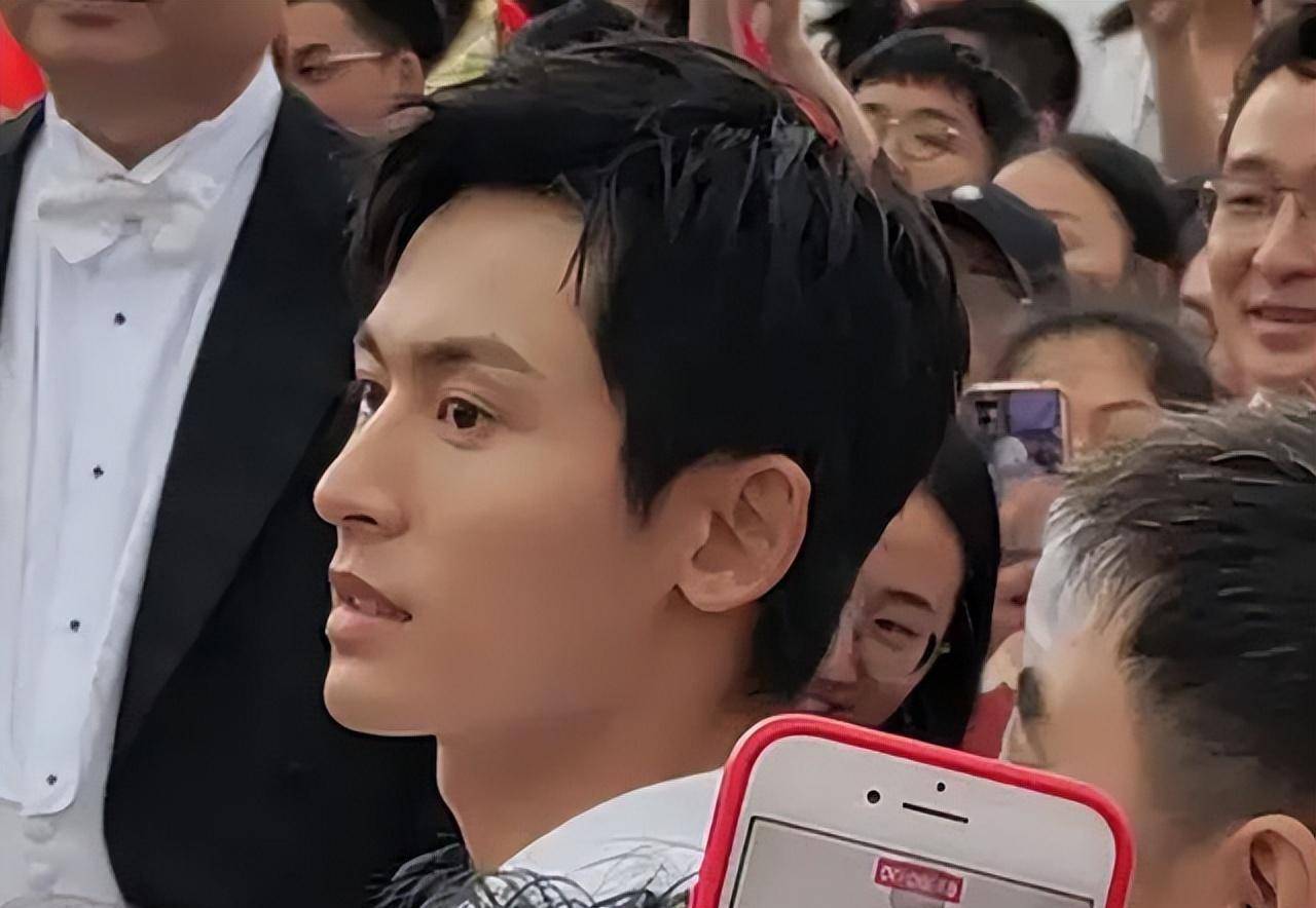 原创人民日报发声撕掉了这些明星的遮羞布没一个值得惋惜