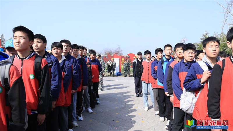 徐州市贾汪区江庄中学开展清明节红色研学活动_烈士_抗日_运河