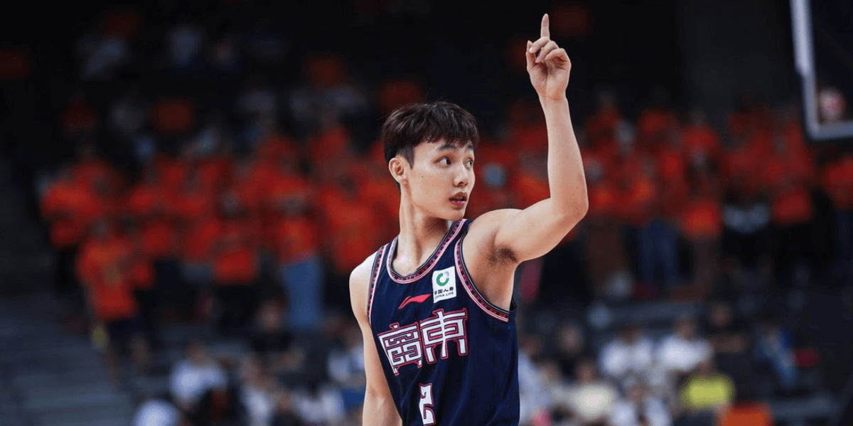 原创大步跨过广厦以后广东华南虎冲击全胜结束常规赛