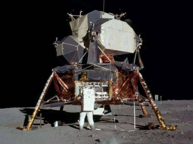 被证实是假货,荷兰人:这国际玩笑开大了_登月_月球_阿波罗