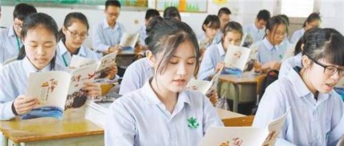 原创那个提前15分钟交卷说试卷太简单的考生林欢后来去了哪