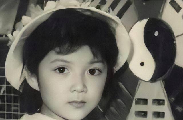 奶奶利用,遭丈夫背叛,受孩子折磨,却因朋友获新生_纪宝如_冯宝宝_时间