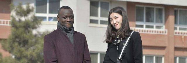 法国人是如何看待黑人在其国家日益增多的现象?_歧视_白人_移民