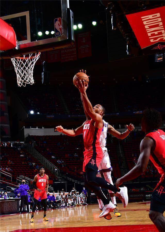 冲击最佳第六人,都误会你了,是威少才使你沉沦_戈登_赛季_火箭