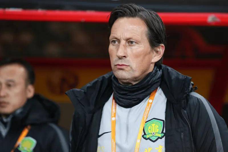 新目标前北京国安主教练施密特进入利物浦选帅候选名单