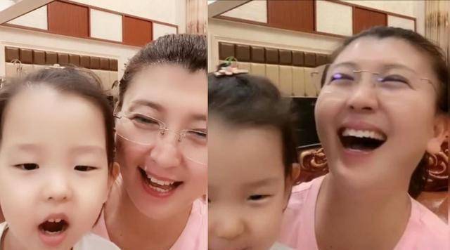 原创原创48岁闫学晶晒睡颜照太沧桑离开富豪前夫为二婚老公高龄产女