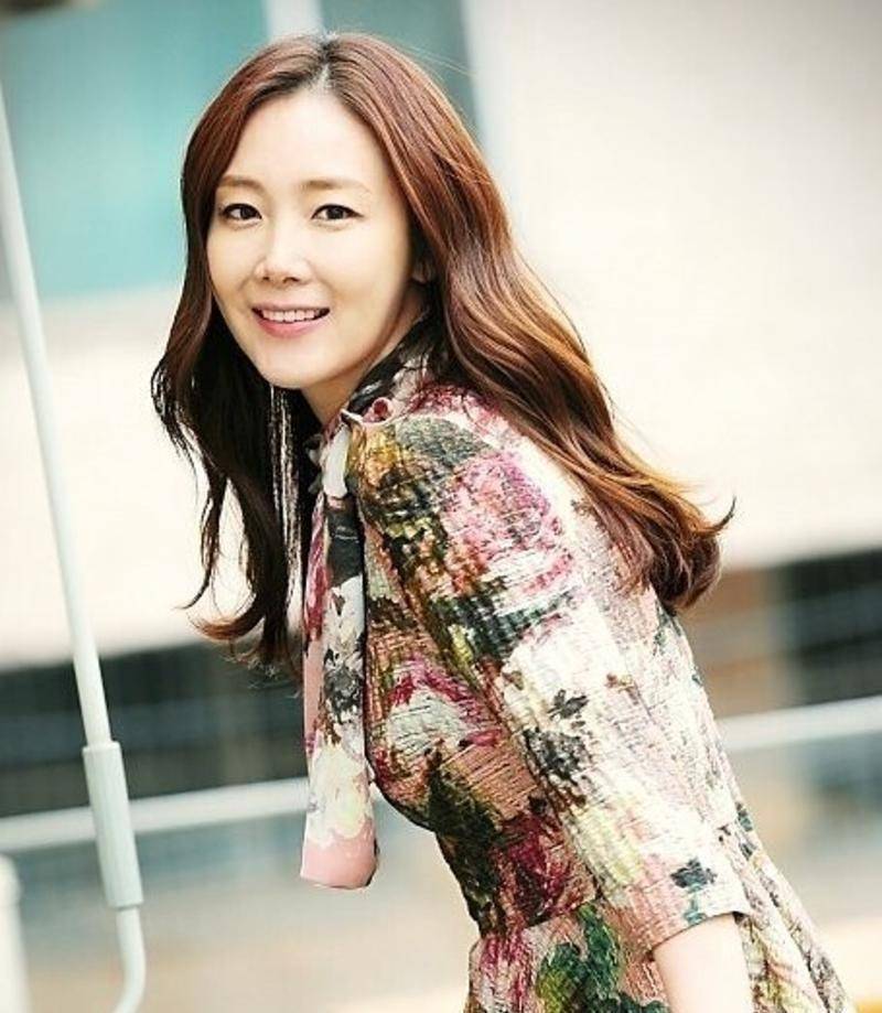 在综艺节目之后,她有了一批喜欢崔美香的粉丝,不再