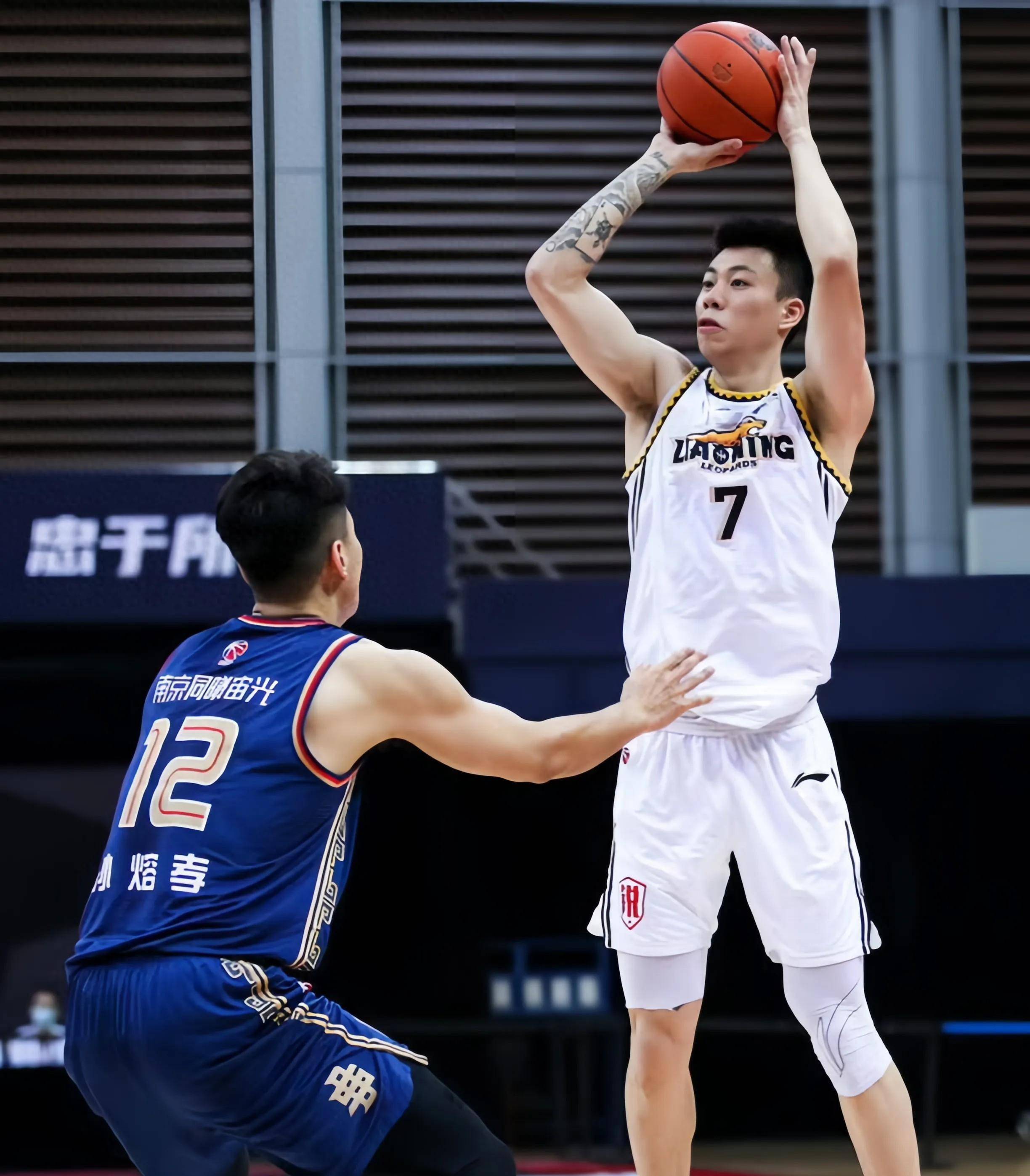 cba今晚焦点战辽宁迎战同曦张镇麟对位得分王外线迎来挑战