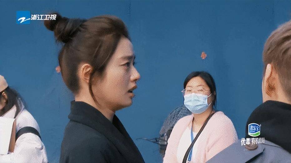 原创收手吧内娱作精做光替还哭鼻子被尔冬升赶走一点不冤