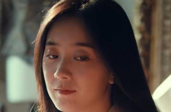 《输赢》被朱颜曼滋圈粉了,她演的空姐好美啊,而且表演也很出彩_赵颖