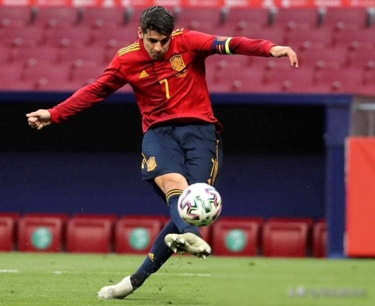 新世纪西班牙最大劲敌每遇强敌必丢三球