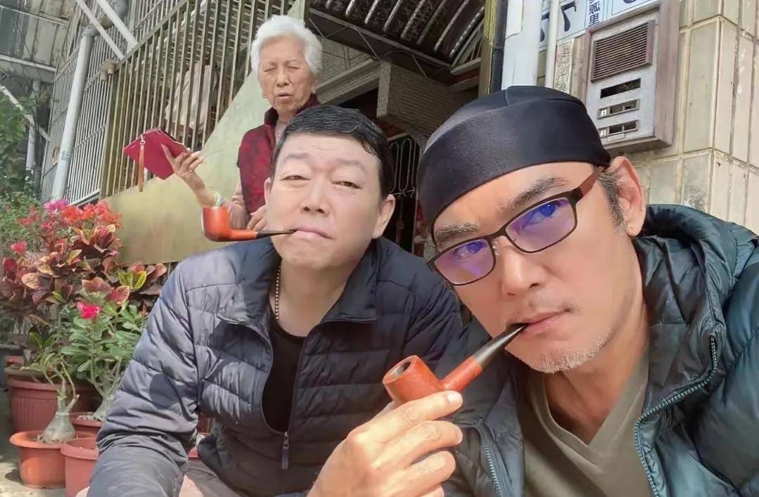 六位男星年轻时都是帅哥,自然老去也体面有魅力_吴奇隆_焦恩俊_吴彦祖