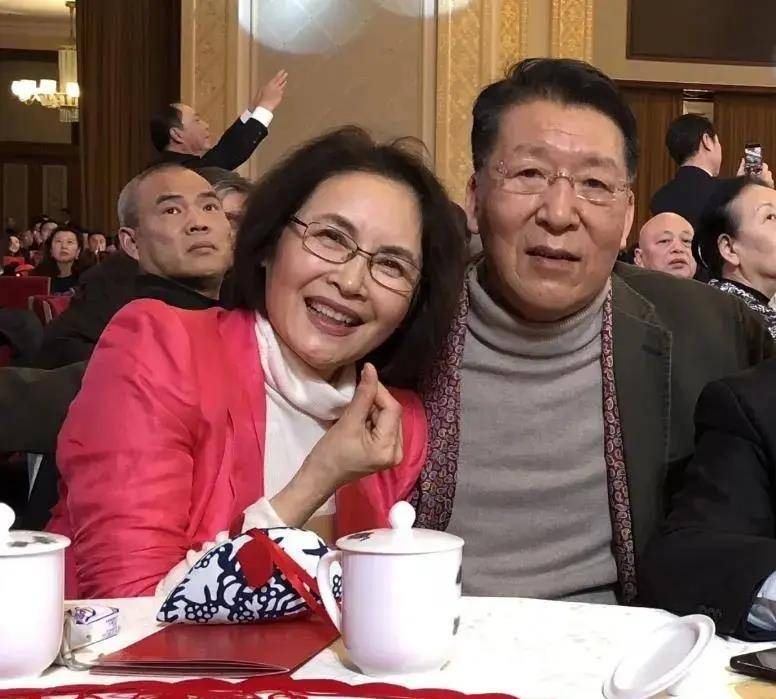儿子_朋友_岳红
