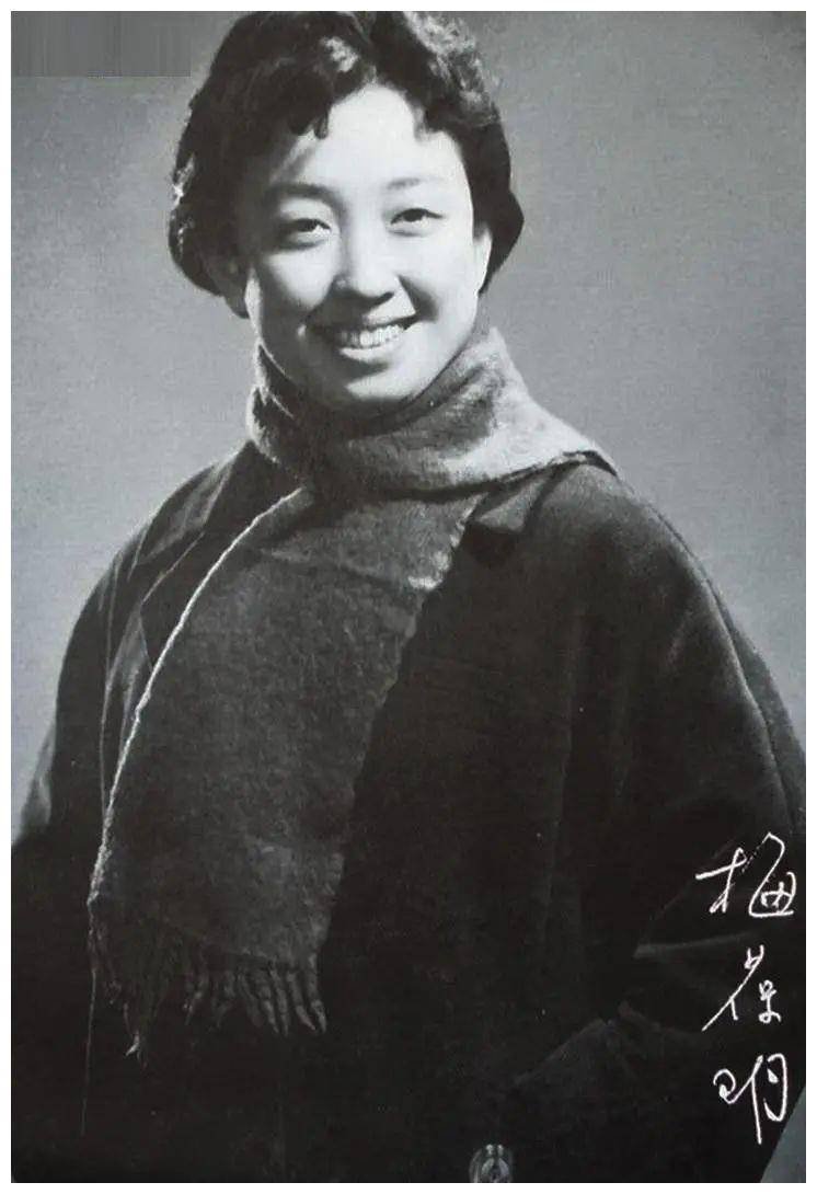 坤旦皇后言慧珠离婚嫁俞振飞后悲情早逝弟媳是王晓棠