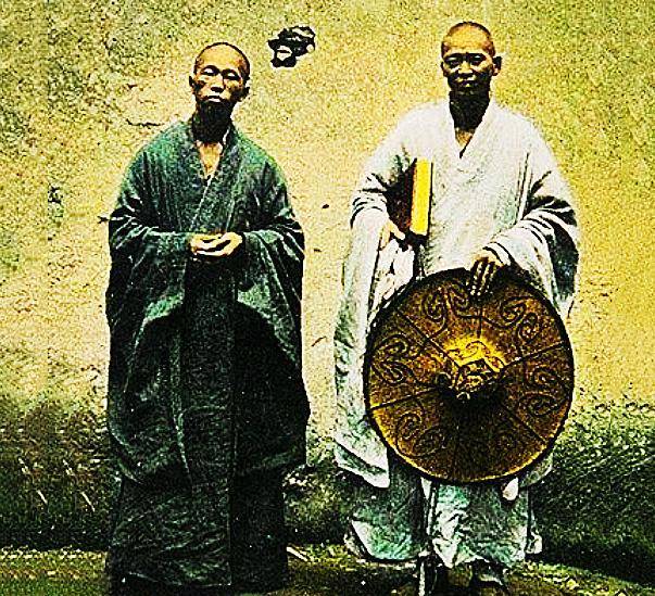 身亡,案子扑朔迷离,县令智慧破案,花和尚被斩首_空和尚_陈百川_戒刀