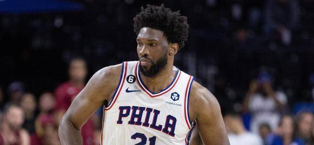 原创76人新赛季有麻烦哈登恩比德都喜欢以短攻长里弗斯如何纠正