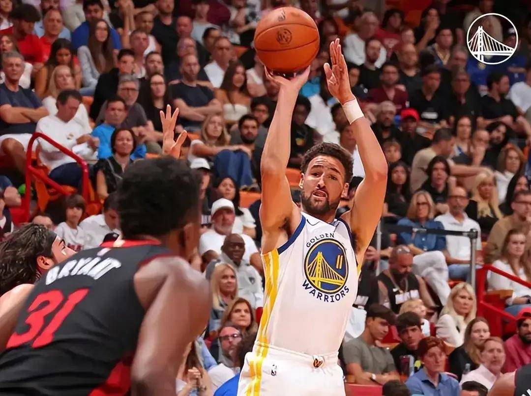 伦纳德克莱巴特勒:同届的独行侠,得分不输欧文_能力__