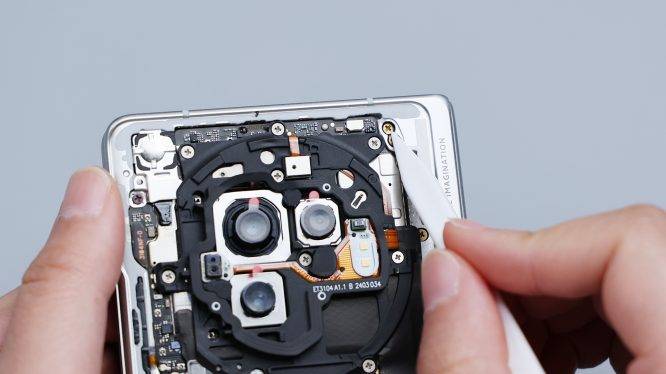 vivoxfold3首发拆解如何实现热辣滚烫式瘦身